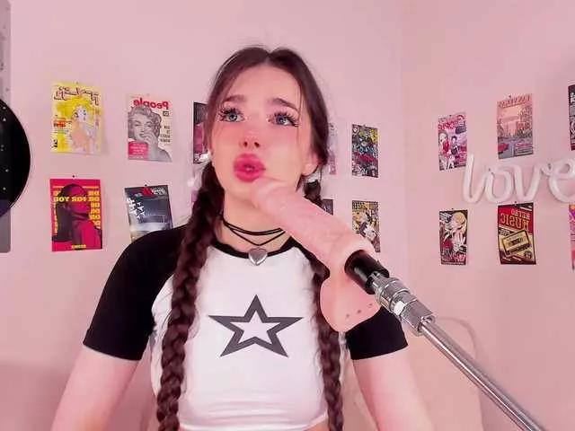 Alicebonam on BongaCams 