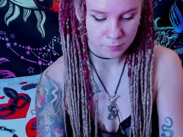 Ash-Destiny on BongaCams 