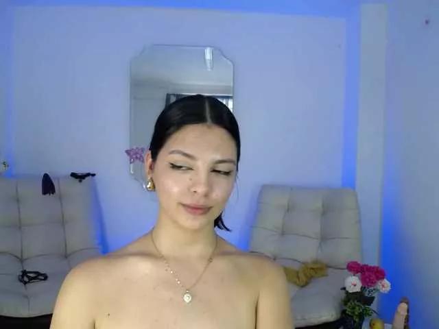 biancabertuse on BongaCams 