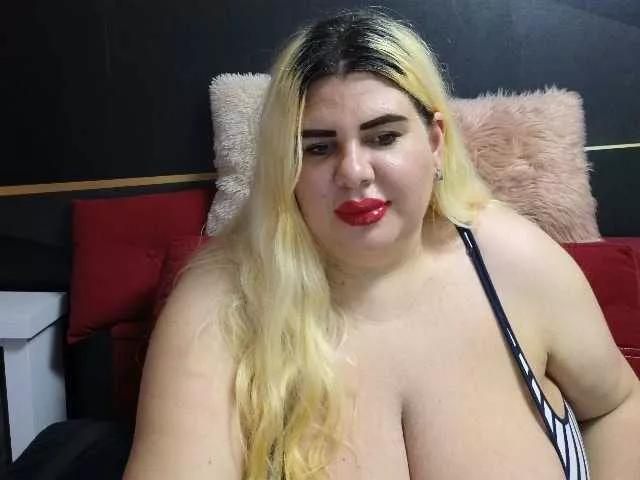 BigHornyBoobs on BongaCams 