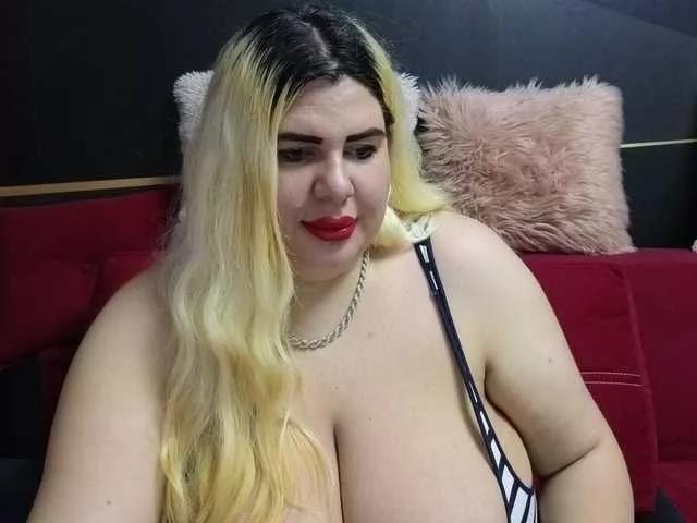 BigHornyBoobs on BongaCams 