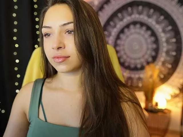 BriarRose18 on BongaCams 