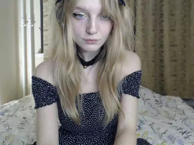 CatinMilkland on BongaCams 