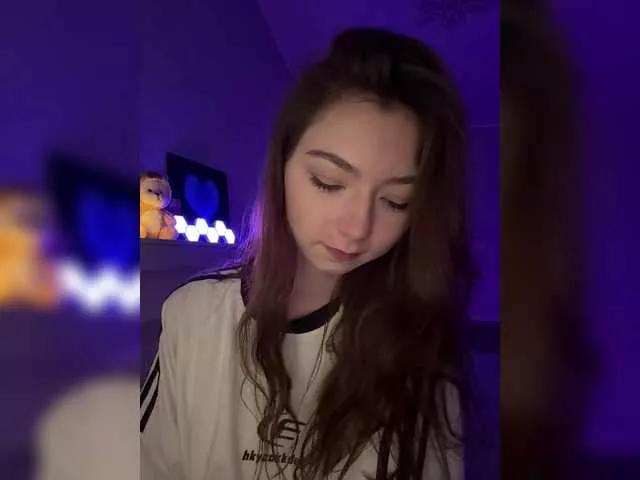 CrazyAleona on BongaCams 