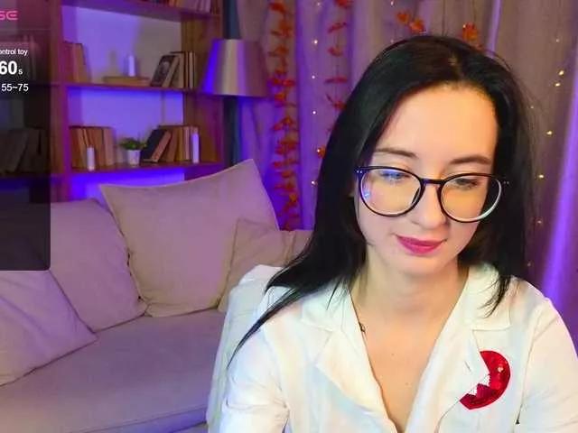 DarkLola on BongaCams 