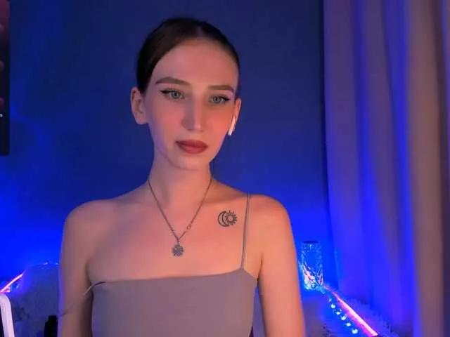 ellaamber on BongaCams 