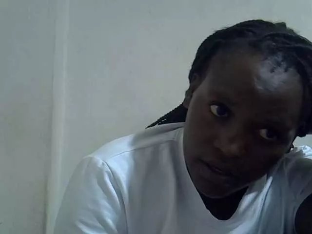 Offline Hot-Perry on BongaCams