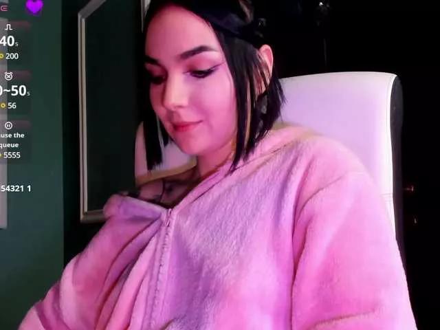 ingridblondy94 on BongaCams 