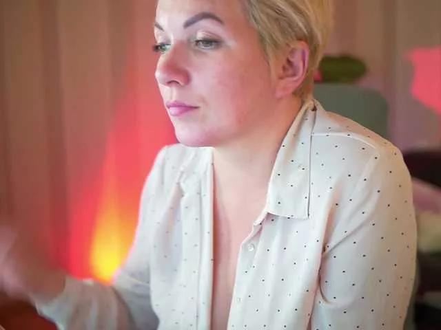 KatherineArt on BongaCams 