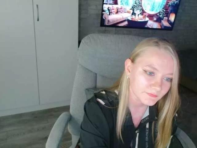 Ksuea on BongaCams 