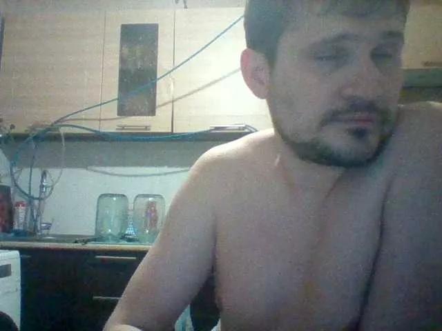 Lowenbrau3189 on BongaCams 