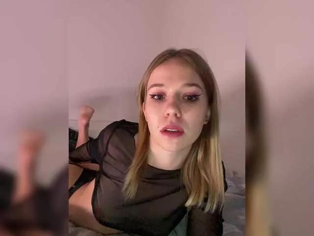 mariaaa-1 on BongaCams 