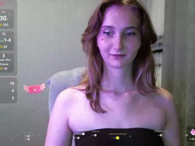 PeachGirl on BongaCams 