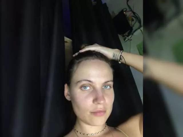 REALMEANTINA on BongaCams 