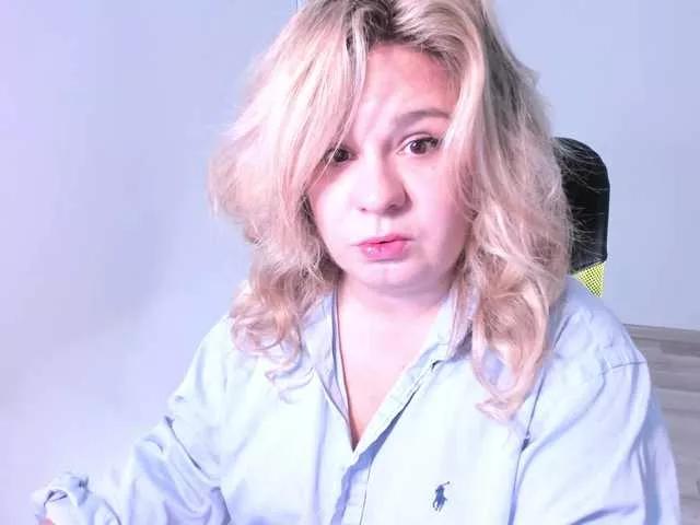 TashaStar on BongaCams 