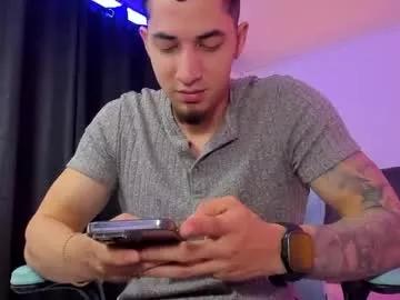 camiloalvarezzz3 on Chaturbate 