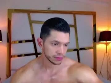 erick_thompson on Chaturbate 