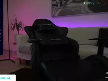 joni_joni18 on Chaturbate 