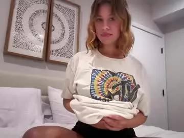 lunahadley on Chaturbate 