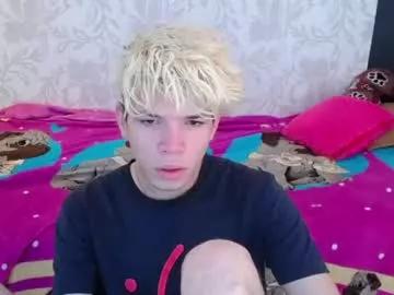 melo_twink on Chaturbate 