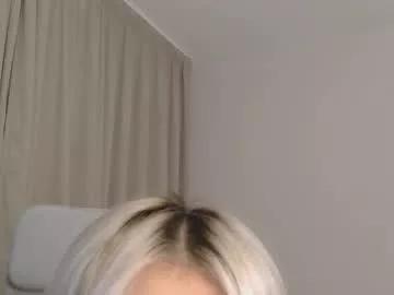 Discover 18 years old vivianwinters from Chaturbate vivianwinters from Chaturbate