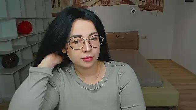 AlekisDoll on StripChat 