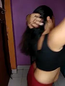 V-hot-sweet on StripChat 